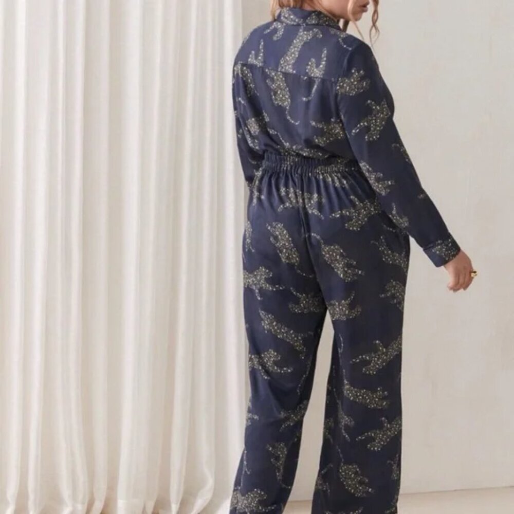 Plus size Navy Leopard Romper Size 16 - Picture 2 of 5